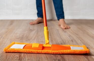 hardwood floor cleaner