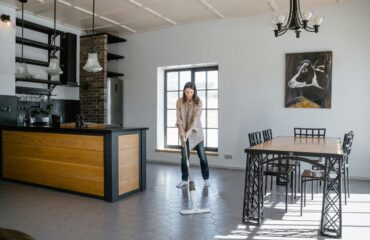 how to clean tile grout